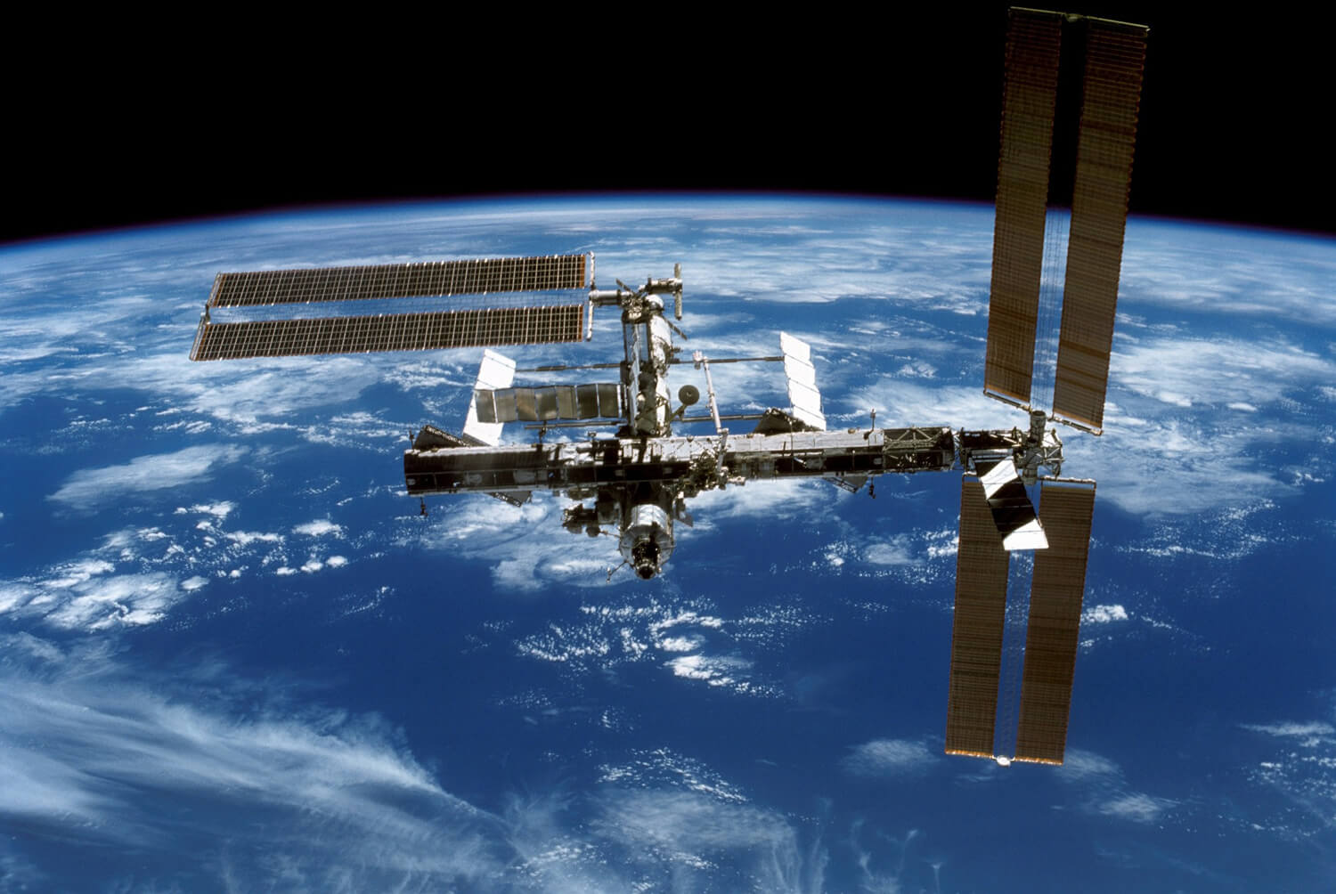 Come vedere la <strong>stazione spaziale internazionale</strong> nel cielo tramite app